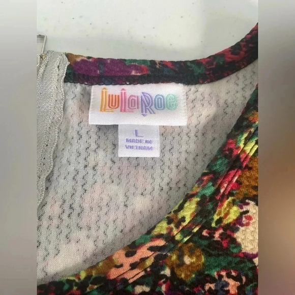 LuLaRoe Dark Rose Amelia Dress Rare Print Pleated Pockets Size Large 14/16 0188 - Picture 10 of 12